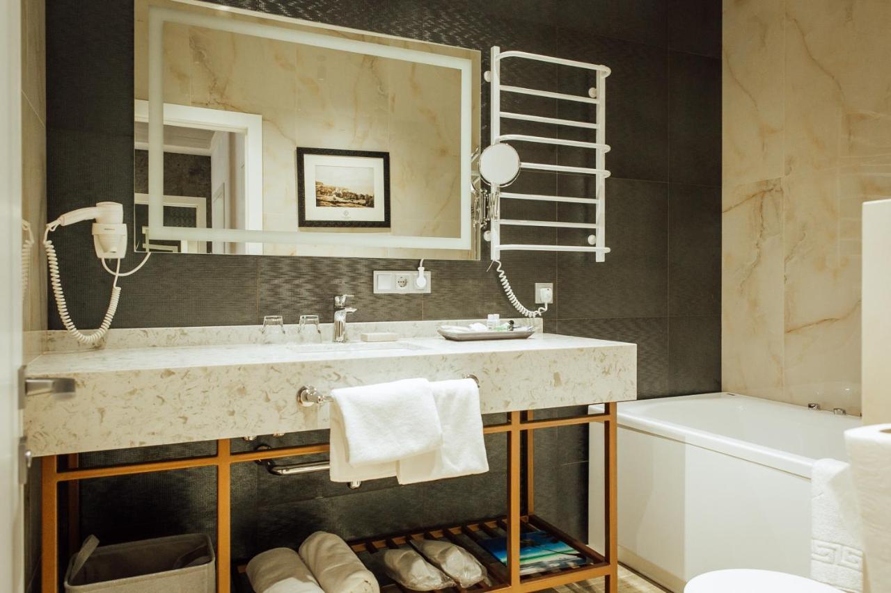 Alice Place Hotel Odesa